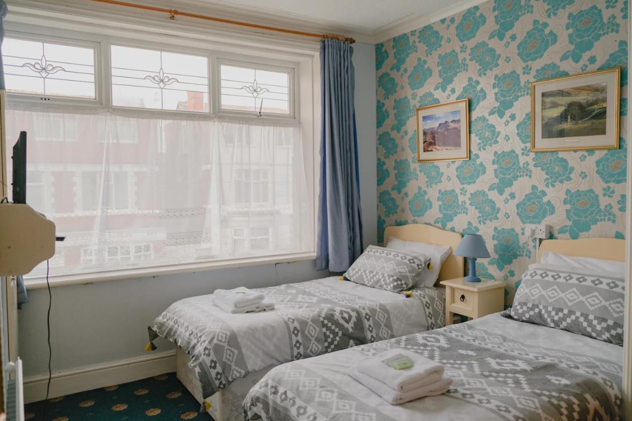 The Glen Stuart Hotel Blackpool Eksteriør bilde